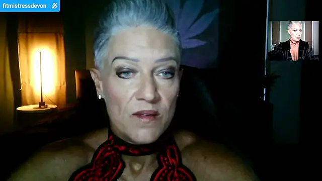 Snapshot of Devon2020 chatting on April 26, 2026, 11:41 am Devon2020 online show from April 26, 2026, 11:41 am