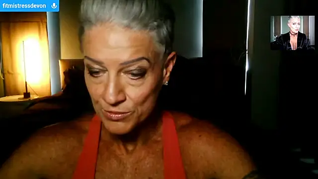 Snapshot of Devon2020 chatting on May 7, 2026, 10:42 am Devon2020 online show from May 7, 2026, 10:42 am