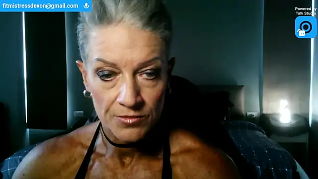 Snapshot of Devon2020 chatting on July 3, 2026, 11:05 am Devon2020 online show from July 3, 2026, 11:05 am