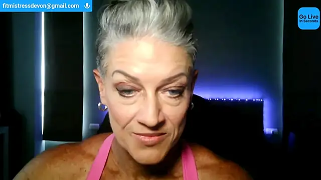 Snapshot of Devon2020 chatting on July 8, 2026, 11:26 am Devon2020 online show from July 8, 2026, 11:26 am