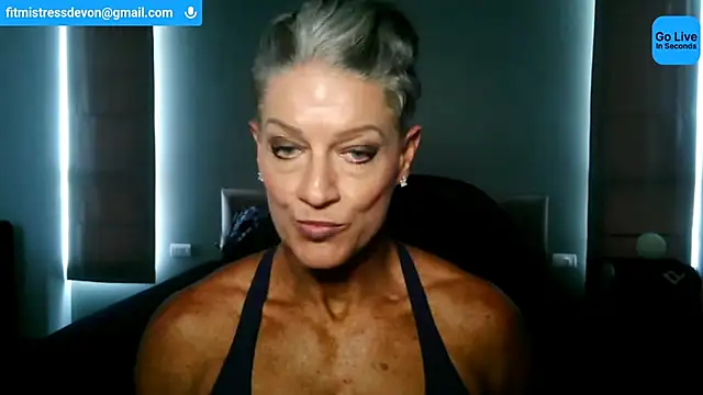 Snapshot of Devon2020 chatting on July 12, 2026, 9:55 am Devon2020 online show from July 12, 2026, 9:55 am