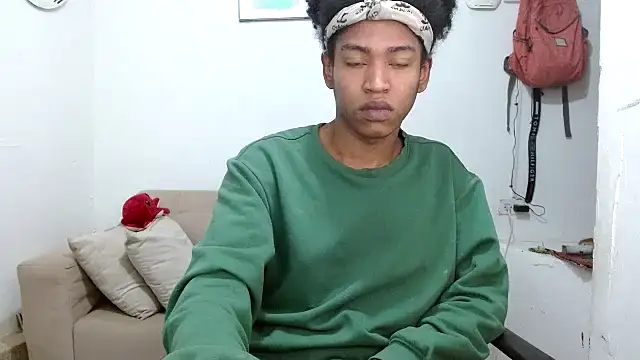 angelamarie1 online show from February 17, 2026, 12:18 am