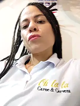 Dannacamila online show from February 6, 2026, 11:30 pm