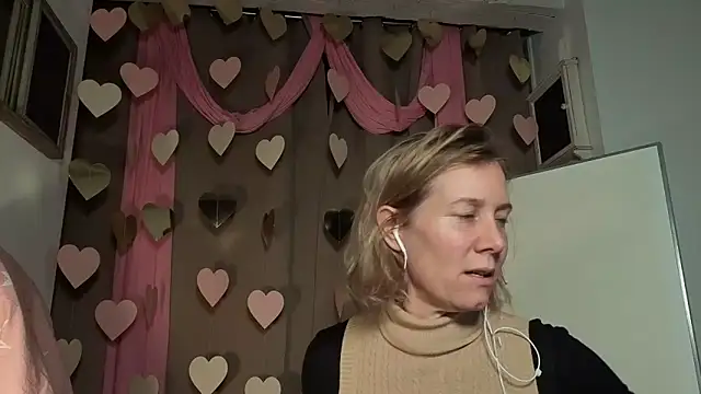 Lola Belgium online show from February 6, 2026, 5:38 pm