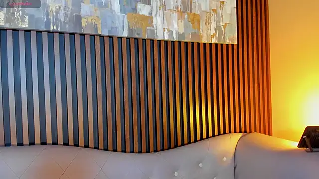 Snapshot of LauraAristizabal chatting on February 8, 2026, 12:52 pm LauraAristizabal online show from February 8, 2026, 12:52 pm