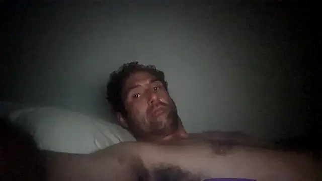 Snapshot of crazyslapper chatting on February 28, 2026, 3:24 pm crazyslapper online show from February 28, 2026, 3:24 pm