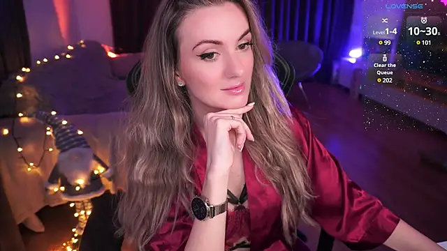 Snapshot of ShyNdWild chatting on December 4, 2024, 2:37 pm ShyNdWild online show from December 4, 2024, 2:37 pm