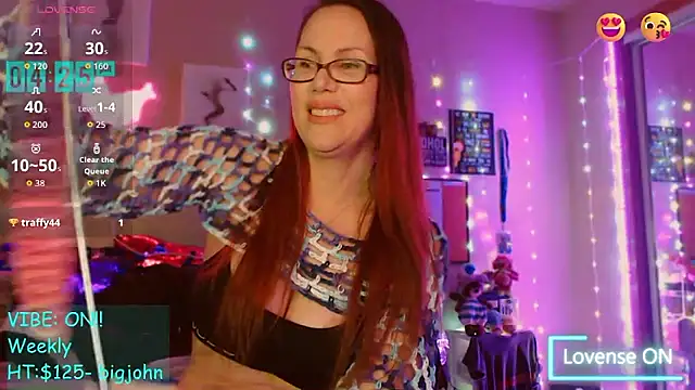 EmmaIsHere online show from December 19, 2025, 11:23 pm