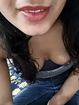 CuteSarikaLIVE online show from February 11, 2025, 4:33 am