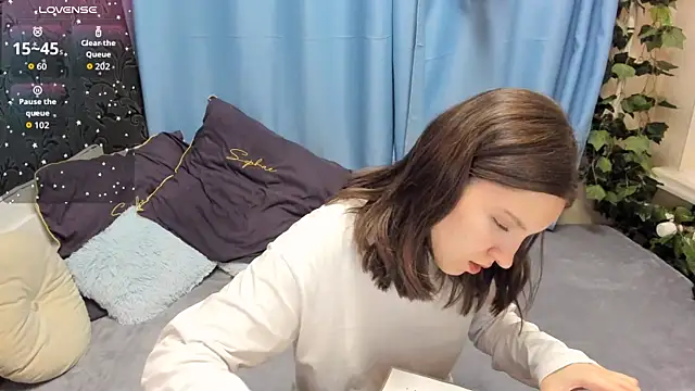 Snapshot of MelaniGrand chatting on November 6, 2025, 9:21 am MelaniGrand online show from November 6, 2025, 9:21 am