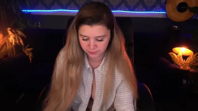 Snapshot of AmellyMilly chatting on November 28, 2025, 8:00 pm AmellyMilly online show from November 28, 2025, 8:00 pm