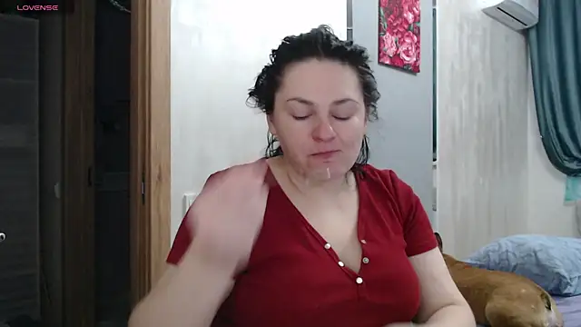 Stacy Davice online show from November 12, 2025, 8:19 pm