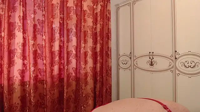 Snapshot of AlinaBoobs55 chatting on January 7, 2025, 6:27 am AlinaBoobs55 online show from January 7, 2025, 6:27 am