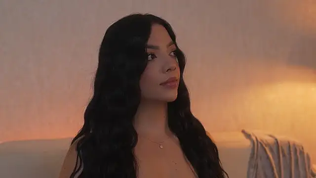 sarah hiill online show from March 12, 2026, 11:11 pm