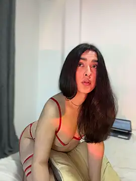 MiahWindsor online show from November 16, 2025, 3:12 am