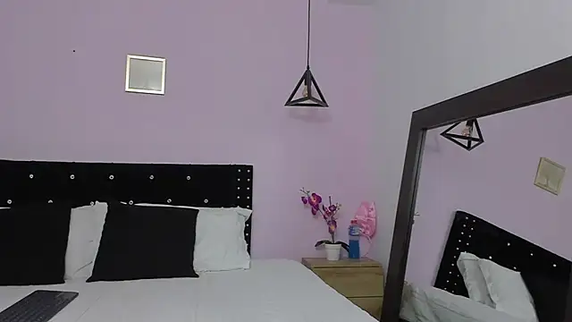 CeliWoods online show from February 2, 2025, 11:08 am