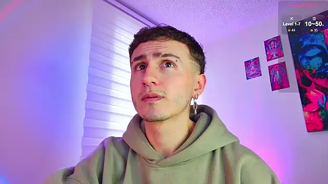 Snapshot of dimitri-bilak chatting on February 10, 2026, 10:47 pm dimitri-bilak online show from February 10, 2026, 10:47 pm