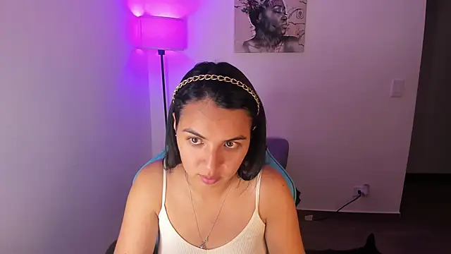 Miss Nicole online show from April 3, 2026, 12:52 am