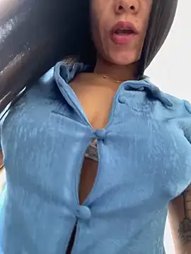 Reggie-Liam online show from February 19, 2025, 3:49 pm