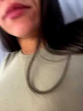 Reggie-Liam online show from October 30, 2025, 6:52 pm