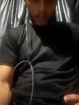 apolodiosgriego online show from November 3, 2025, 3:19 am