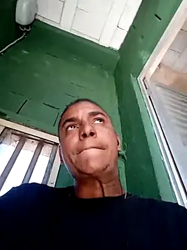 121fff online show from September 29, 2025, 1:49 pm