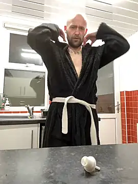 Snapshot of bigguy101 chatting on January 6, 2025, 7:20 am bigguy101 online show from January 6, 2025, 7:20 am