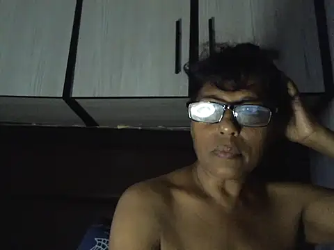 Snapshot of MsAttitude chatting on February 7, 2026, 2:32 pm MsAttitude online show from February 7, 2026, 2:32 pm