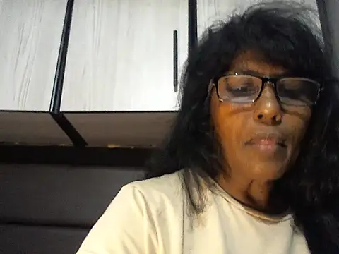Snapshot of MsAttitude chatting on February 21, 2026, 4:08 pm MsAttitude online show from February 21, 2026, 4:08 pm