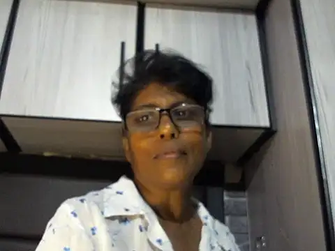 MsAttitude online show from April 16, 2026, 8:37 am