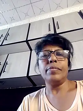 Snapshot of MsAttitude chatting on June 4, 2026, 8:53 am MsAttitude online show from June 4, 2026, 8:53 am
