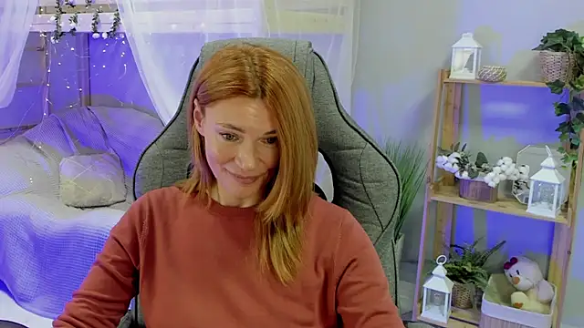 Snapshot of MistyBarnes chatting on November 28, 2025, 1:25 pm MistyBarnes online show from November 28, 2025, 1:25 pm