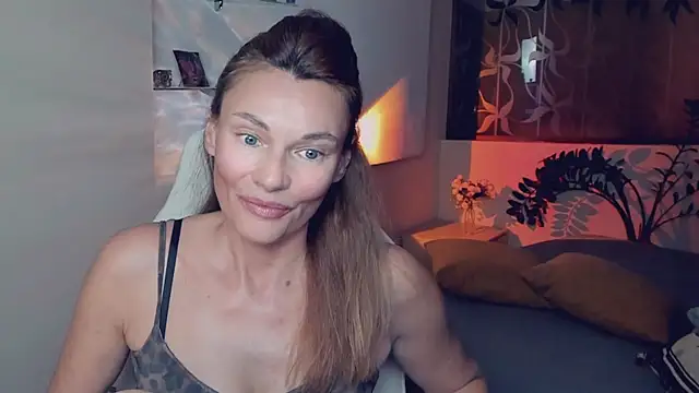 Snapshot of MistyBarnes chatting on June 15, 2026, 5:48 pm MistyBarnes online show from June 15, 2026, 5:48 pm