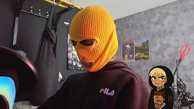 Snapshot of AcidMilo chatting on October 28, 2025, 7:38 pm AcidMilo online show from October 28, 2025, 7:38 pm