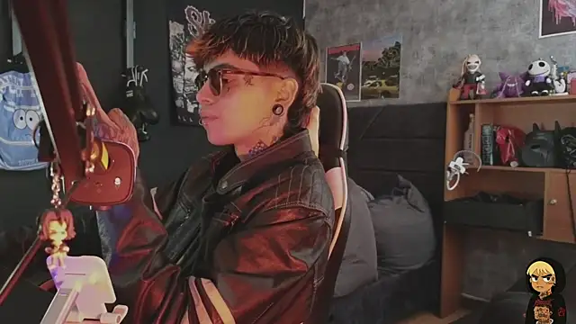 AcidMilo online show from January 13, 2026, 3:50 pm