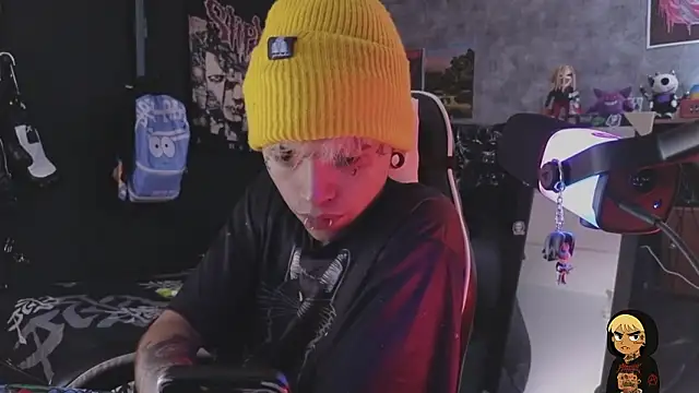 AcidMilo online show from February 13, 2026, 4:25 pm