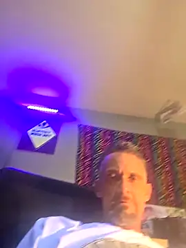 hotnicz10 online show from November 26, 2025, 11:44 am