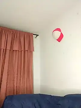 Snapshot of zhayra_rose chatting on January 30, 2025, 3:44 am zhayra rose online show from January 30, 2025, 3:44 am