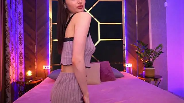 Snapshot of LittleeCutee chatting on March 11, 2025, 12:06 pm LittleeCutee online show from March 11, 2025, 12:06 pm