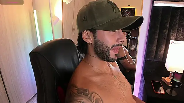 ItsMeEros online show from May 27, 2026, 10:18 pm