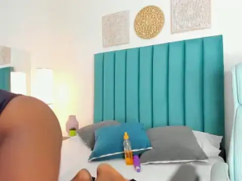 LiamCharlotte45 online show from March 23, 2025, 4:38 am