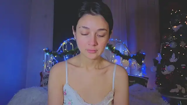 Snapshot of Funny_Bunny chatting on January 12, 2026, 12:38 am Funny Bunny online show from January 12, 2026, 12:38 am