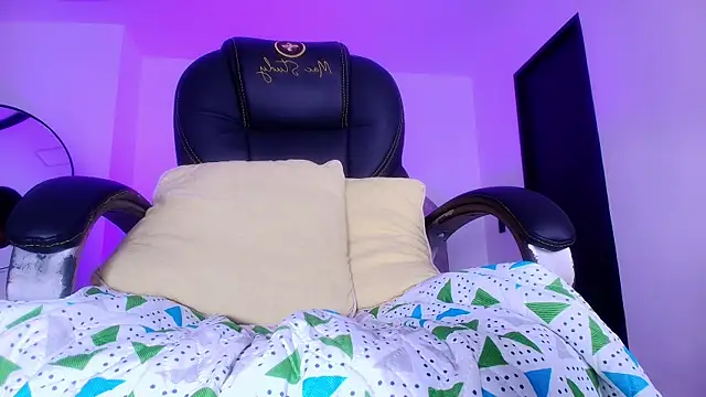 naomi kyse online show from January 17, 2026, 3:11 am