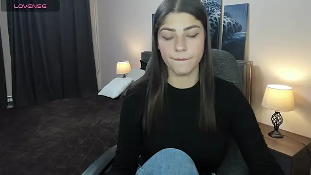 Snapshot of MaryMayson chatting on December 2, 2024, 4:53 pm MaryMayson online show from December 2, 2024, 4:53 pm