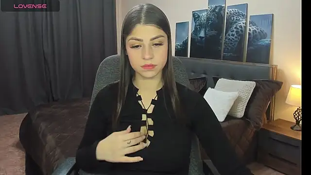 Snapshot of MaryMayson chatting on December 23, 2024, 4:28 pm MaryMayson online show from December 23, 2024, 4:28 pm