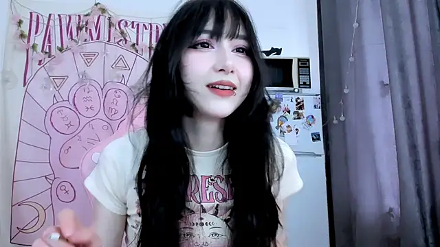 Snapshot of Holy420lolii chatting on June 9, 2026, 3:12 pm Holy420lolii online show from June 9, 2026, 3:12 pm