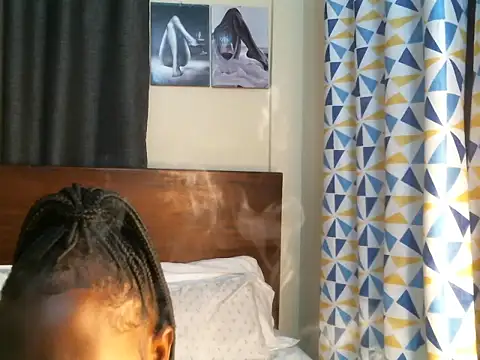 Snapshot of pay_tience chatting on July 5, 2026, 11:28 am pay tience online show from July 5, 2026, 11:28 am