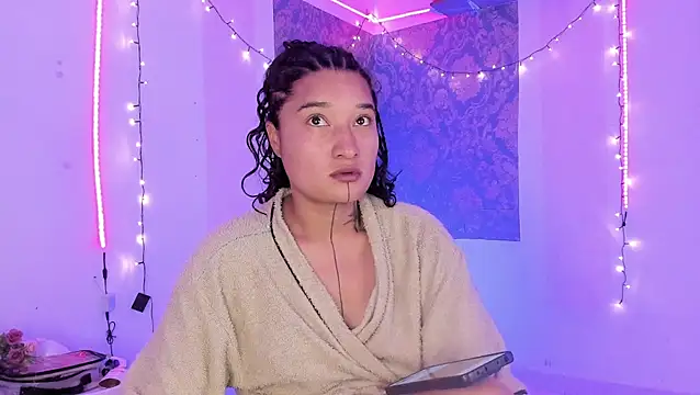 Snapshot of Eva_Lee_ chatting on June 30, 2026, 10:27 am Eva Lee online show from June 30, 2026, 10:27 am
