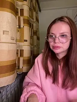 Snapshot of lovebellagrey chatting on January 5, 2026, 6:00 pm lovebellagrey online show from January 5, 2026, 6:00 pm