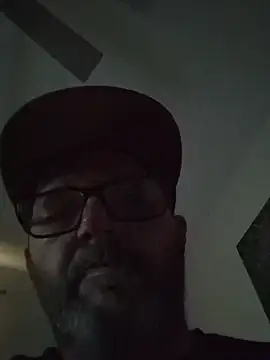 Louis504z online show from April 26, 2026, 8:50 pm